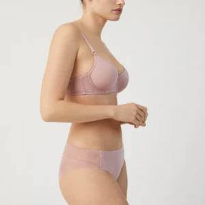 Braga midi invisible con encaje